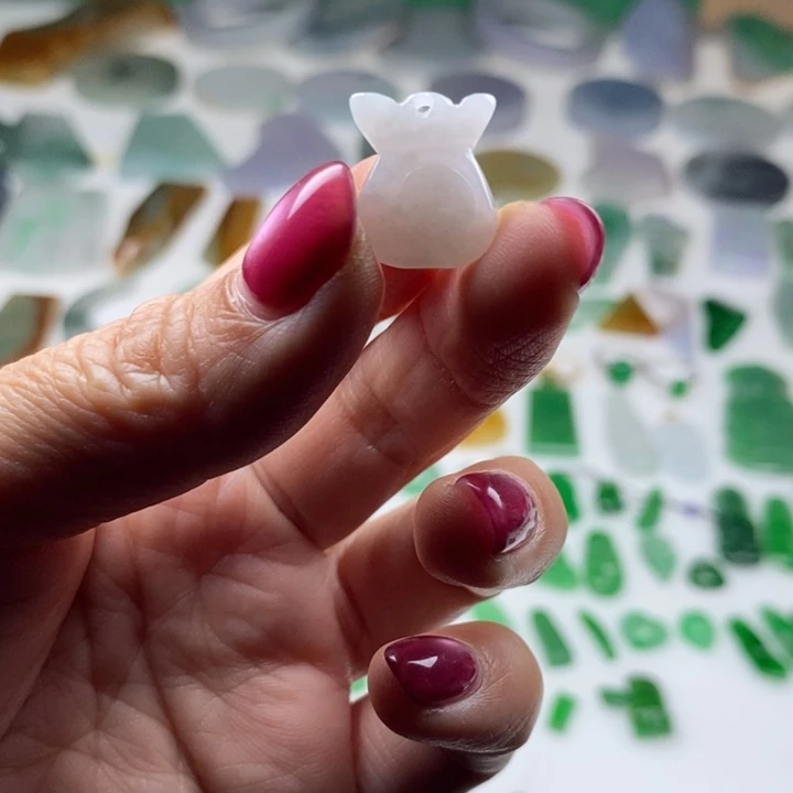 翡翠未镶嵌挂件天然翡翠