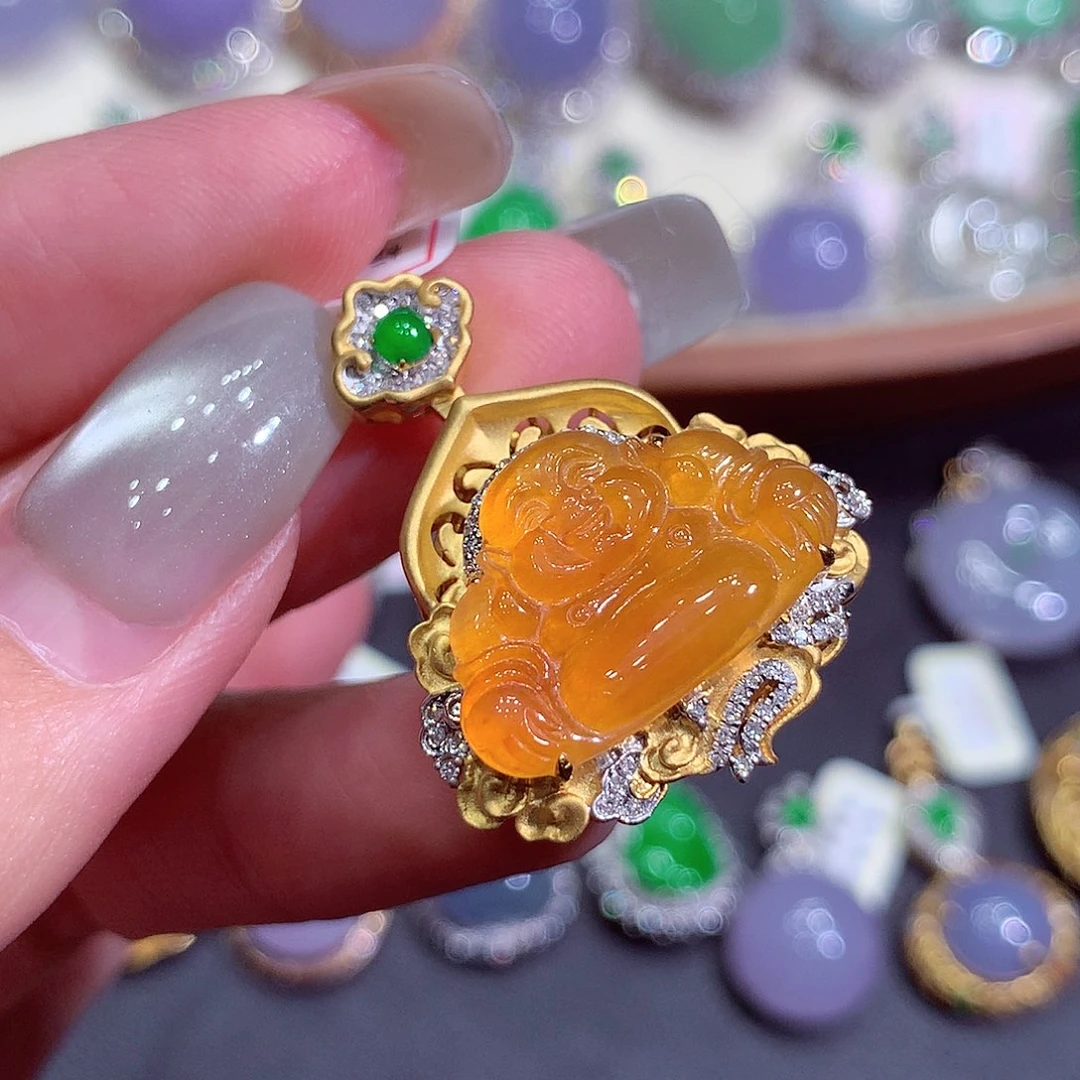 吊坠(不含链)18K金镶嵌翡翠