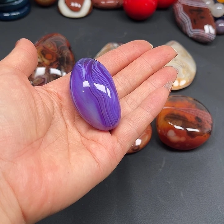 茶***茶未镶嵌玛瑙/玉髓珠宝奇石