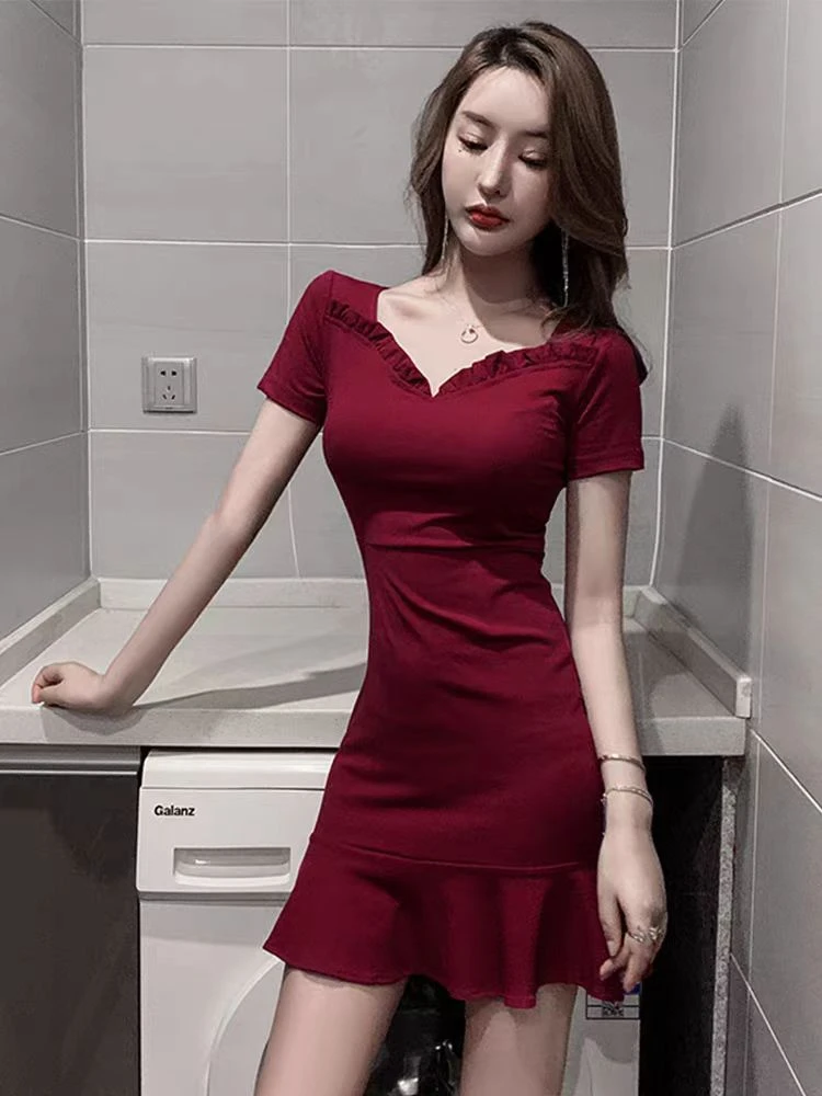 夜 场性感紧身短款连衣裙显瘦气质名媛黑色足浴技师工作服短裙夏