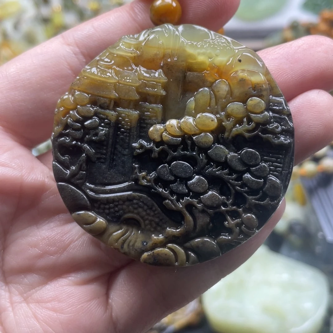 蛇纹石玉未镶嵌吊坠