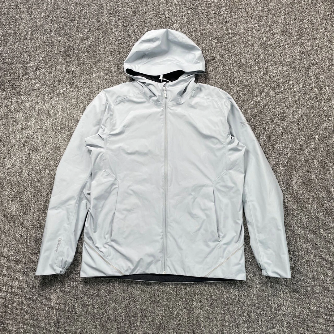 99新 ARC'TERYX/始祖鸟 52907logo印花立领拉链连帽夹克外套