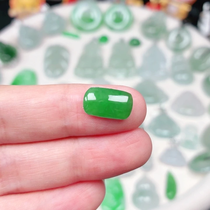 翡翠裸石缅甸天然A货翡翠