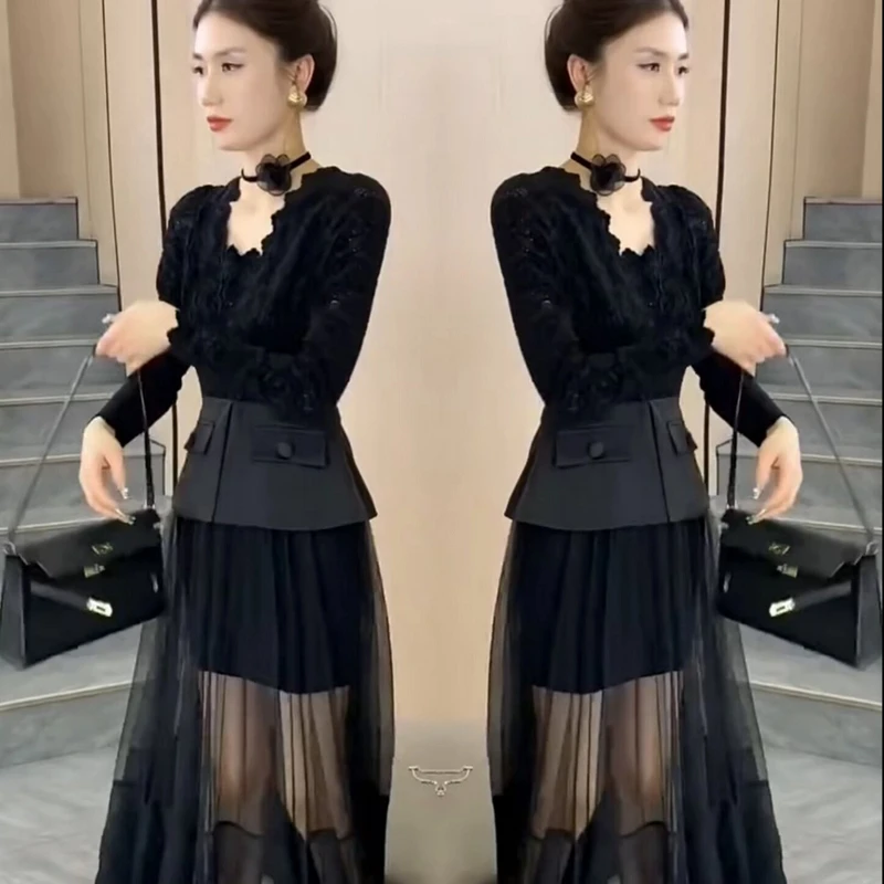 D111赫本风连衣裙新款假两件高级感显气质女神范蕾丝连衣裙减龄