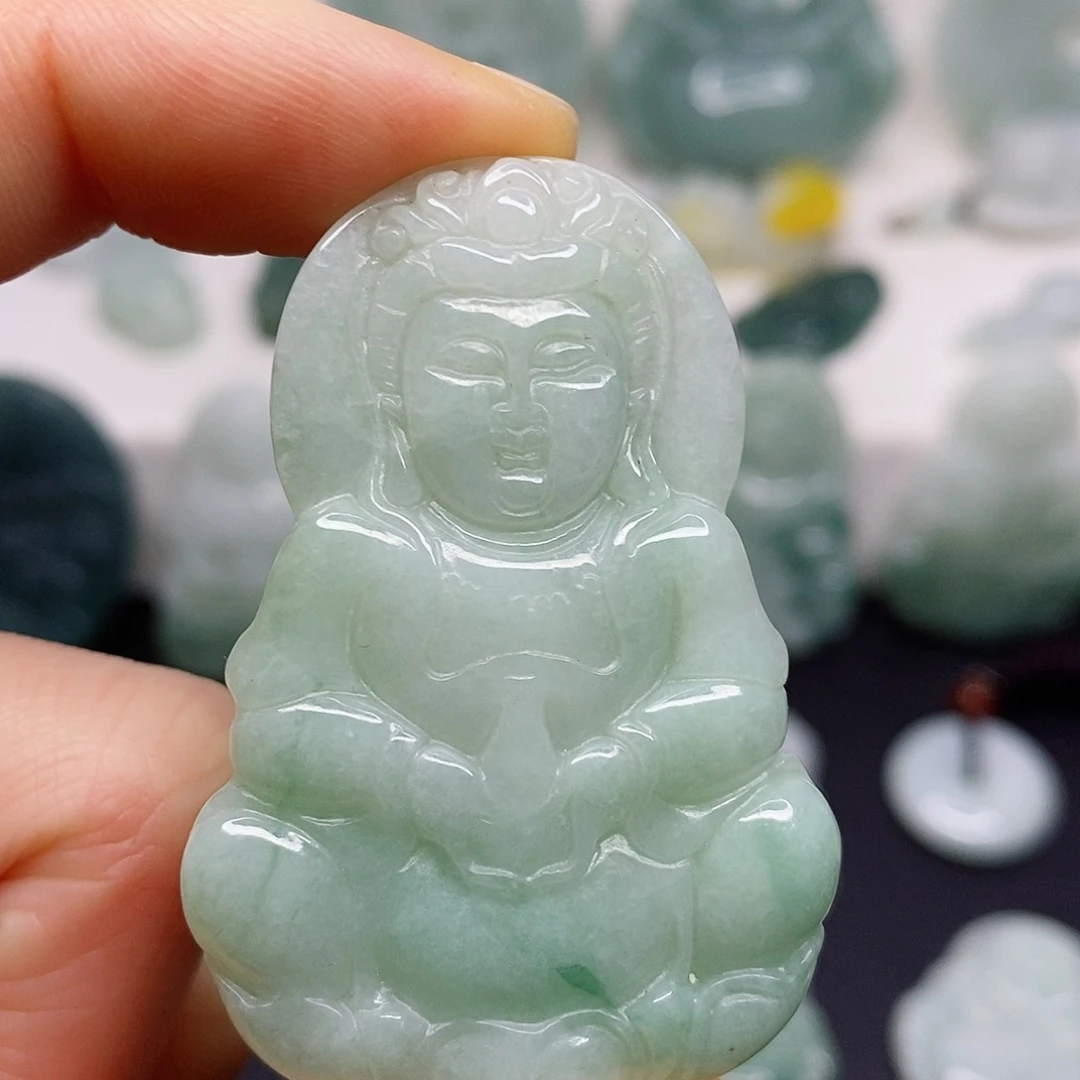 翡翠颈饰未镶嵌吊坠