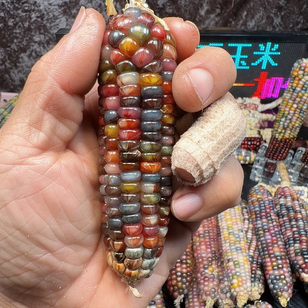 ****。大叶紫檀（黑酸枝木类）