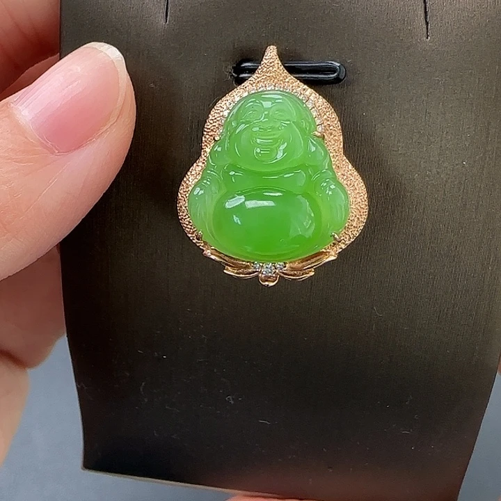 和田玉18K金镶嵌颈饰