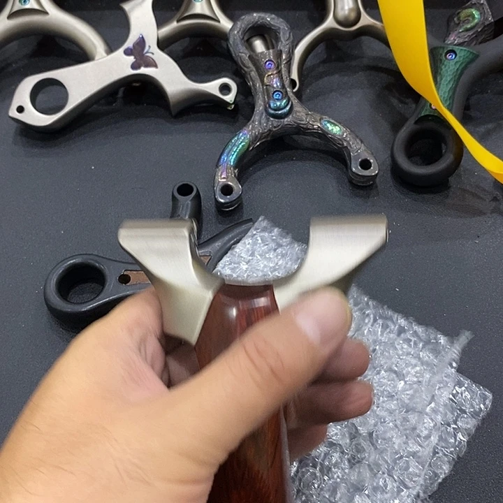 z***e3094号瑕疵天罡裸弓