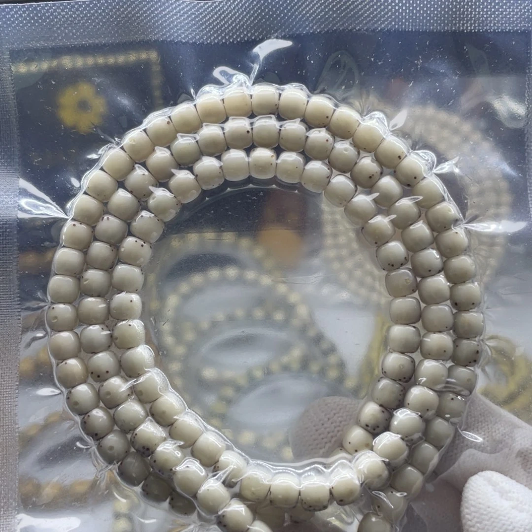 星月菩提吊坠6全贯穿通体108         A15