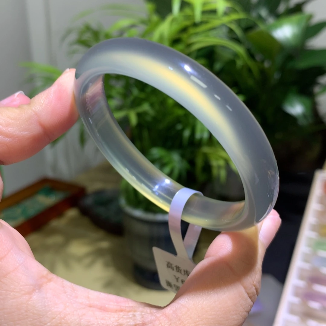 玛瑙/玉髓未镶嵌手镯库里蓝