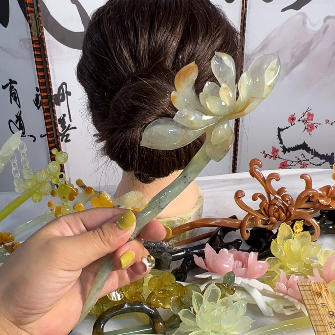 辞***兜定制蛇纹石玉毛货发饰