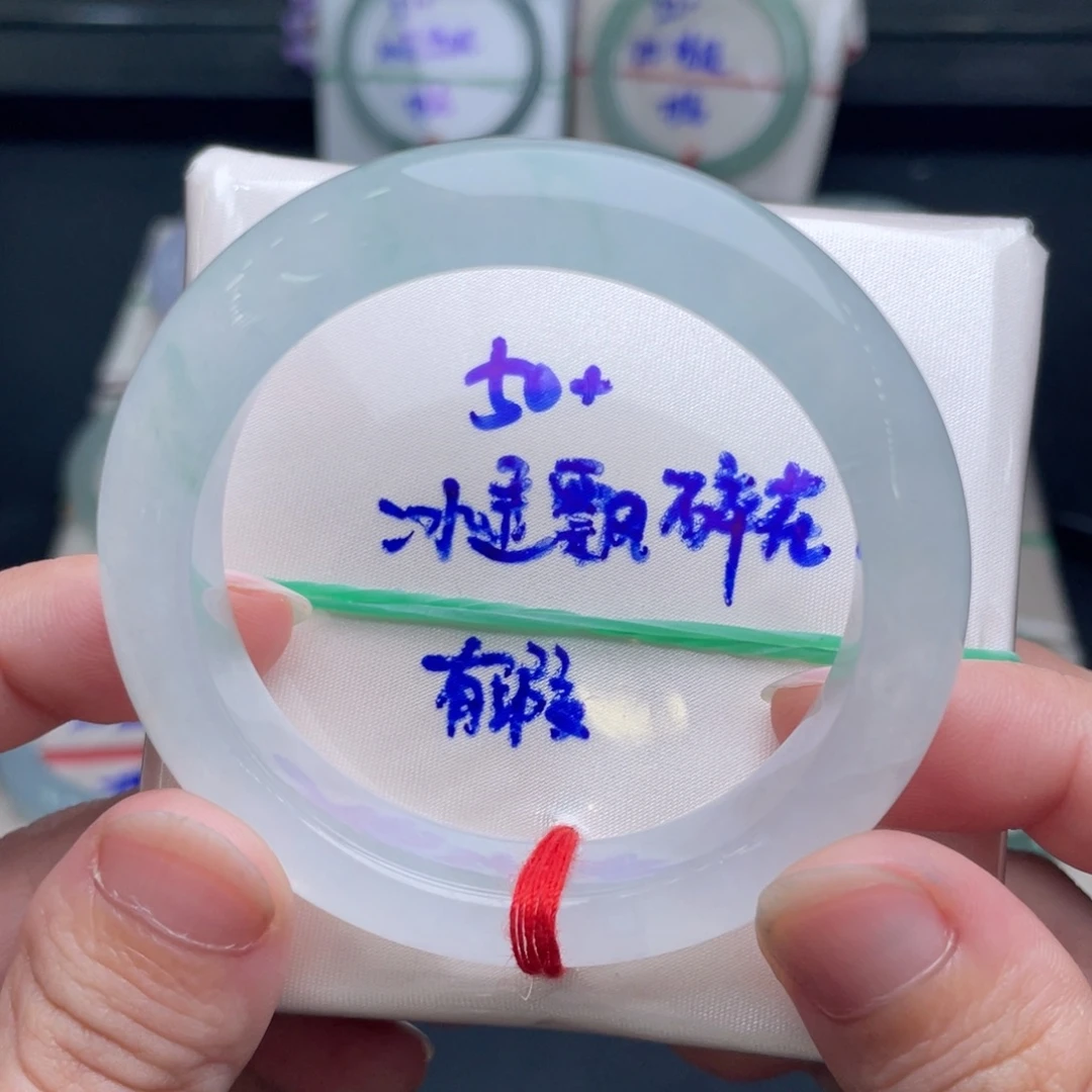 翡翠未镶嵌手镯翡翠手镯