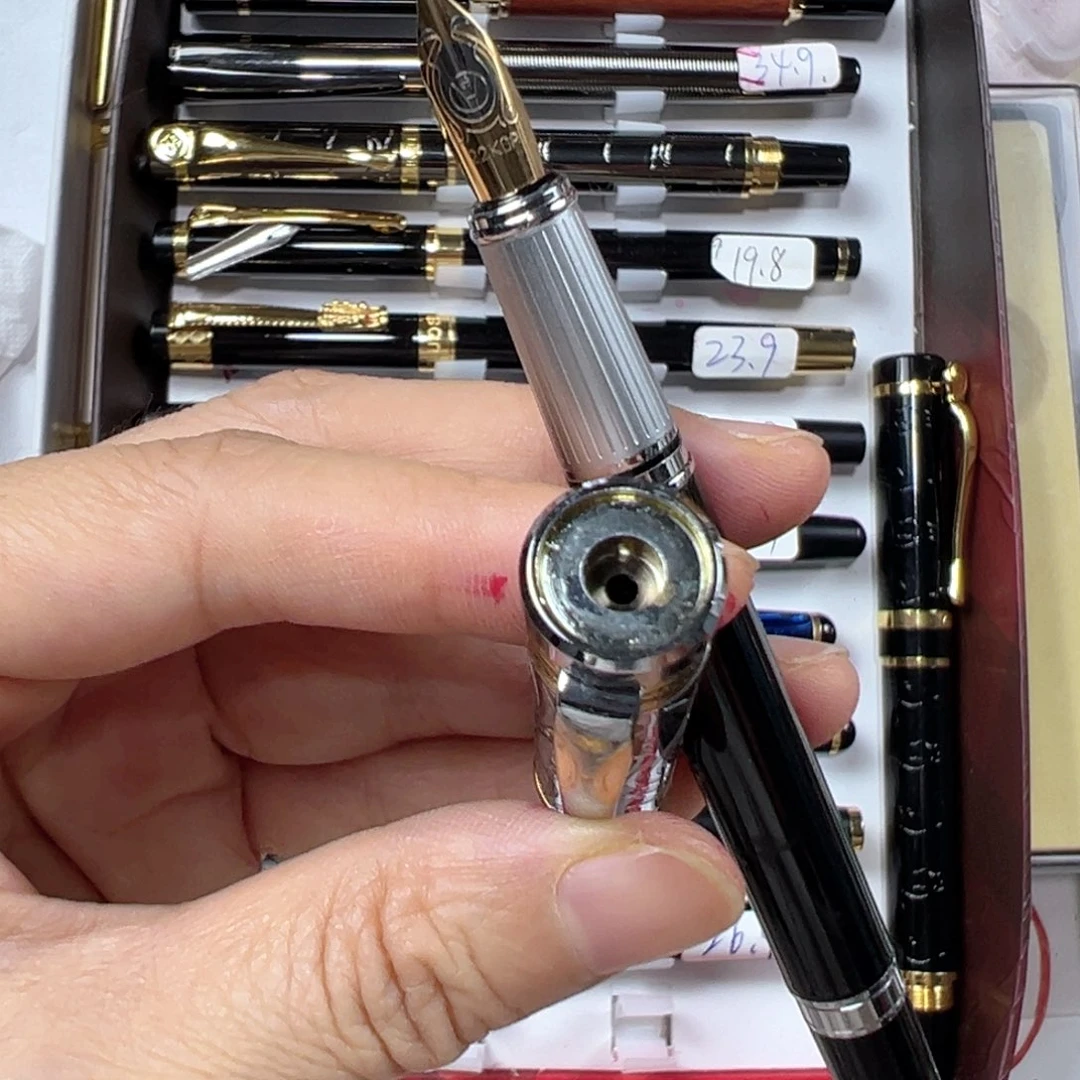 便携式华宏266礼品笔银色浮雕笔帽天冠少配件
