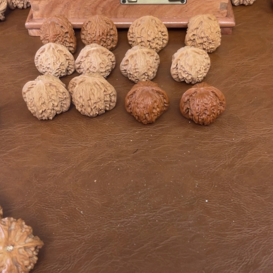 大***圣文玩收纳袋，转核桃