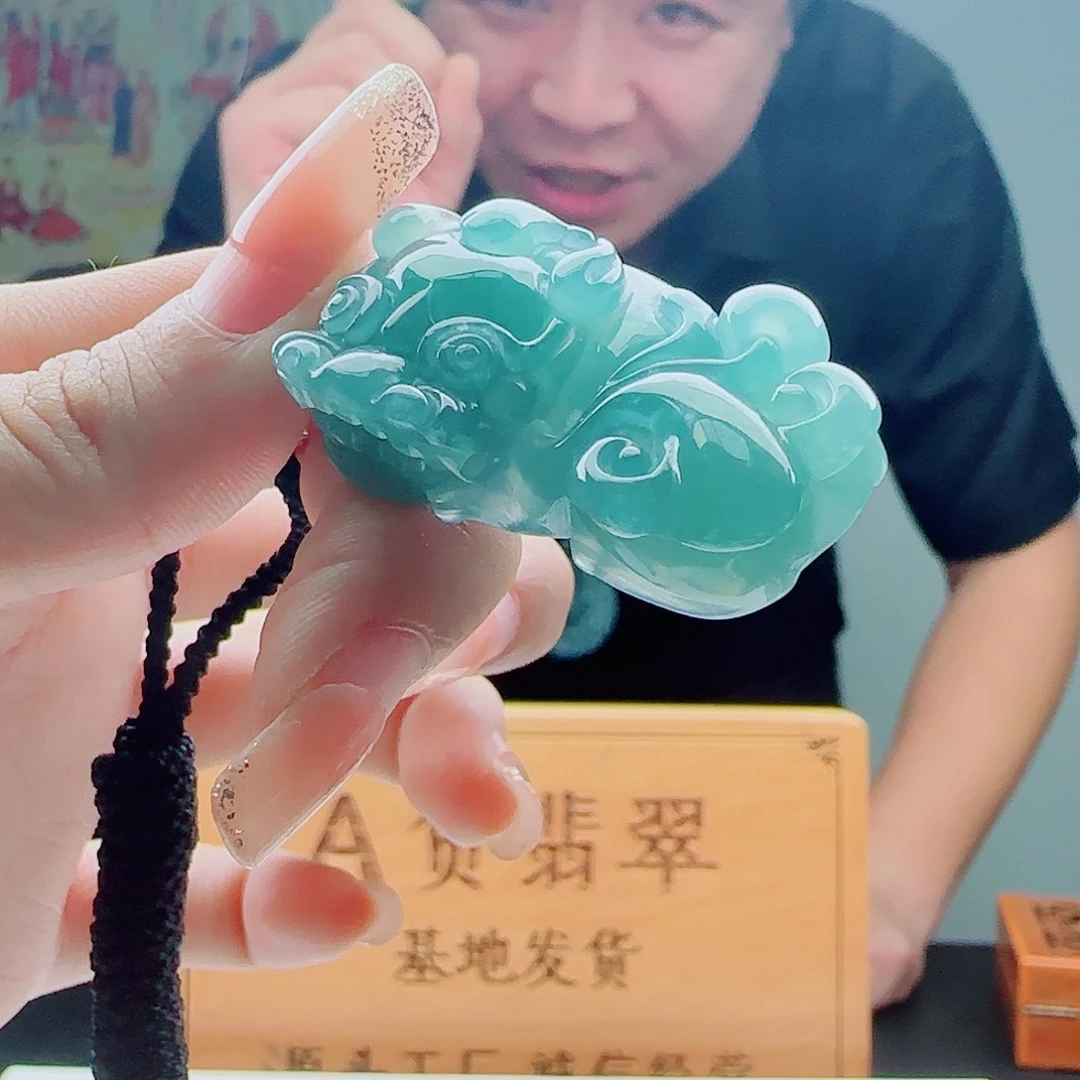 颈饰未镶嵌翡翠88888