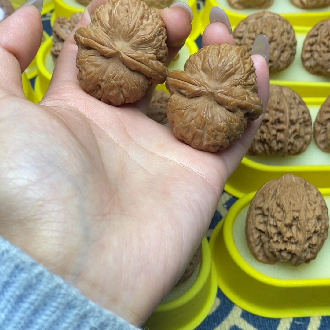 文玩核桃把件43元宝