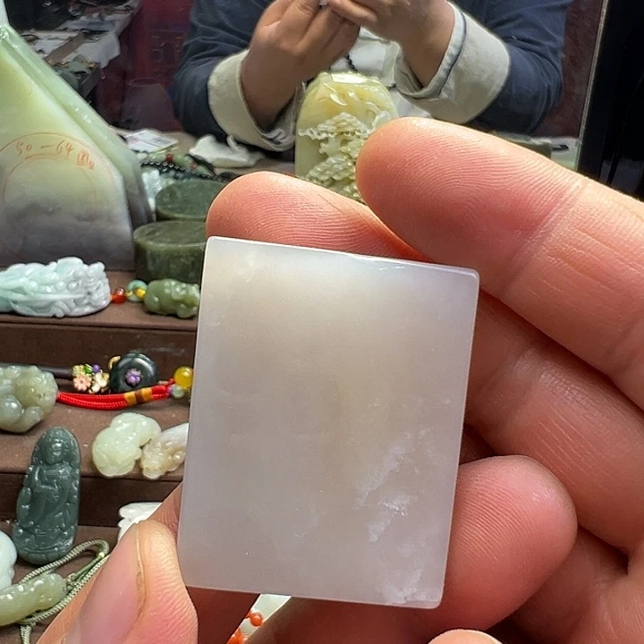 和田玉未镶嵌发饰可以做平安牌