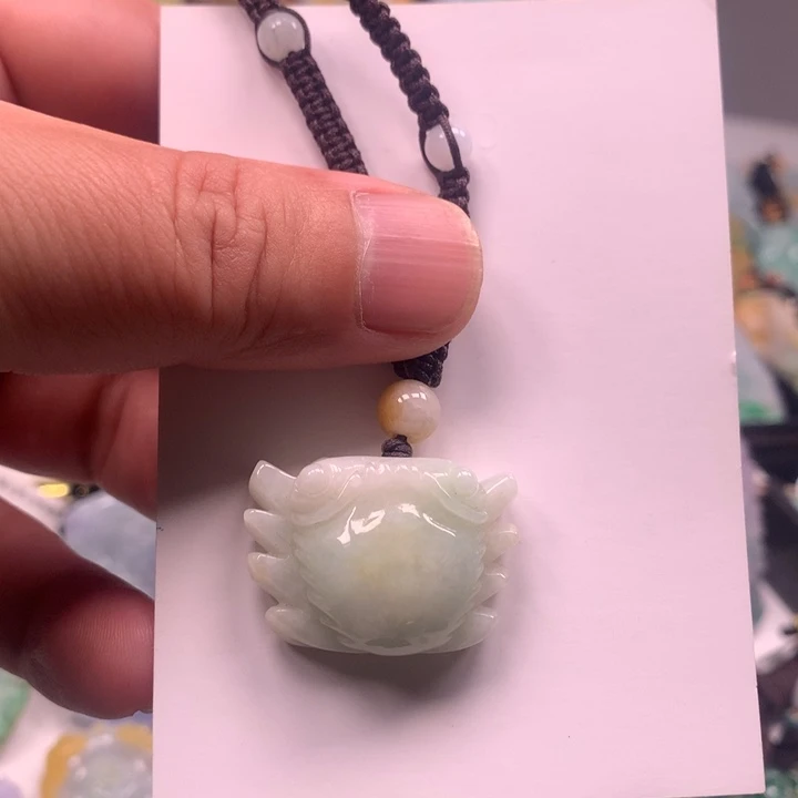 颈饰未镶嵌翡翠吊坠