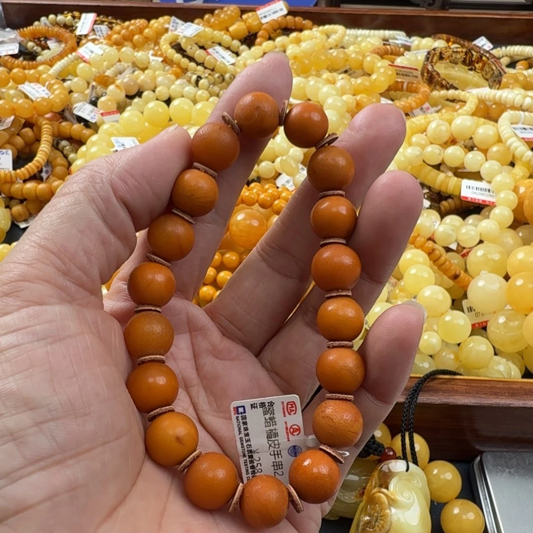 未镶嵌琥珀珠宝奇石