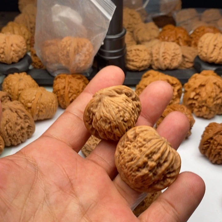 吊坠文玩核桃11111111