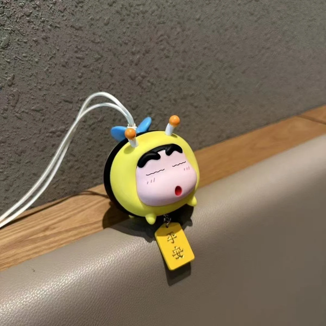 蜡笔小新蜜蜂中控台汽车挂件挂饰后视镜挂件创意礼物可爱车饰车用