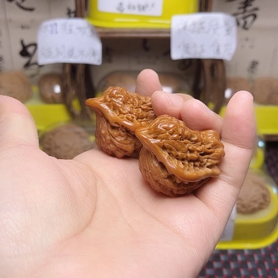 吊坠文玩核桃富贵鸟