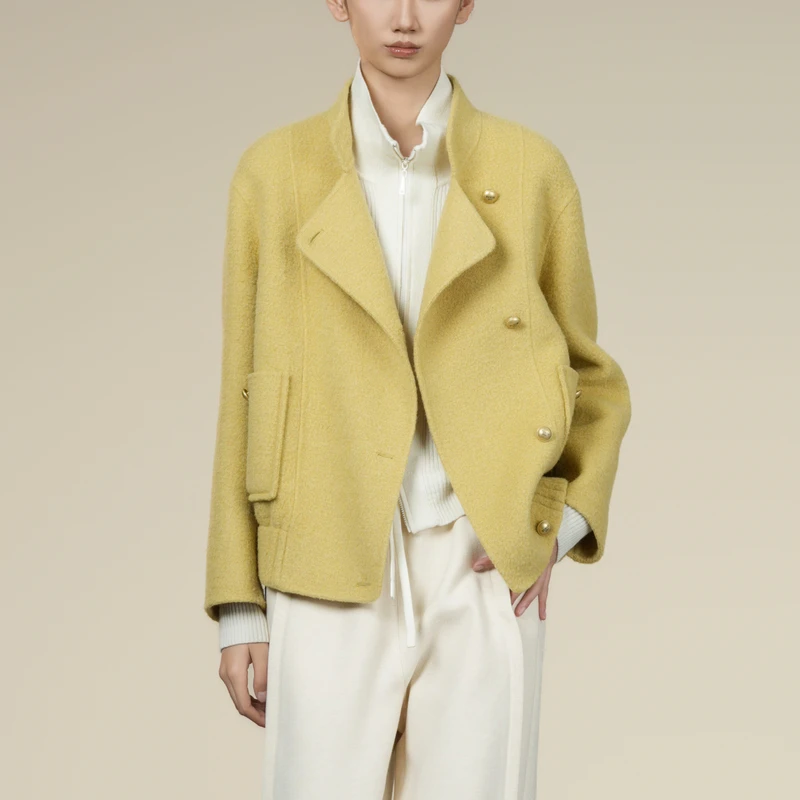 XG雪歌羊驼毛毛呢外套鹅黄色宽松显瘦通勤气质上衣XK410001A630
