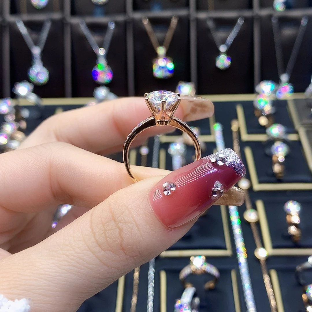 合成碳硅石（莫桑石）戒指/指环18K金镶嵌柯****~