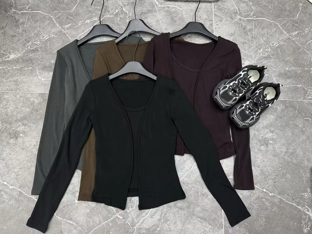 【假两件拼接纯色上衣】显瘦百搭圆领2025设计感气质假两件上衣345