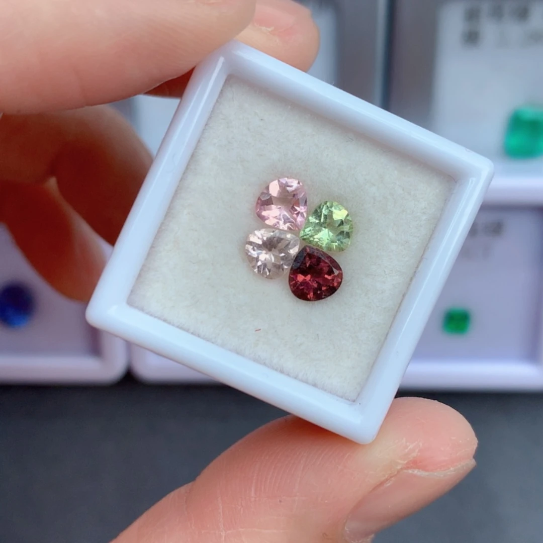 未镶嵌1.74克拉裸石碧玺