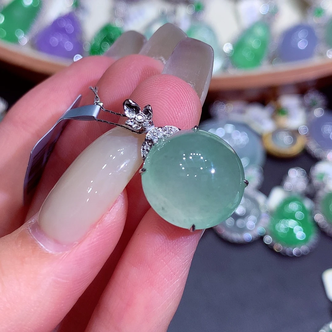 翡翠18K金镶嵌吊坠(不含链)