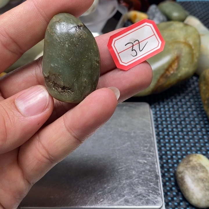 未镶嵌和田玉把件32