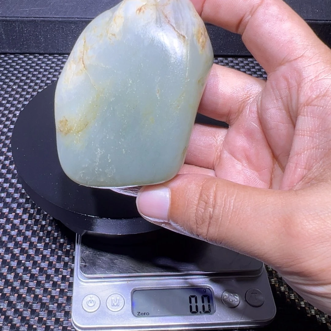 吊坠(不含链)未镶嵌和田玉（子料）217