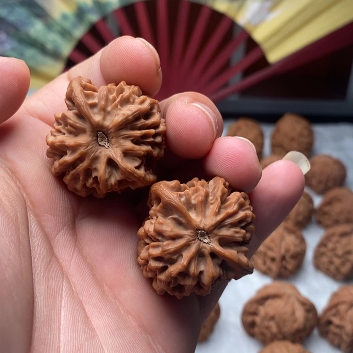 把件文玩核桃34尺秦闷