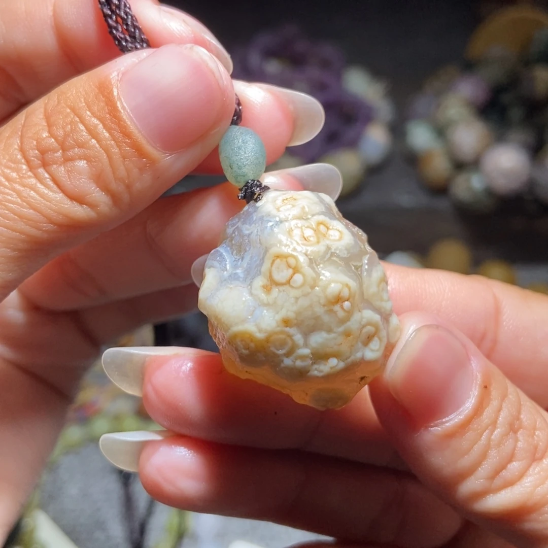 未镶嵌玛瑙/玉髓珠宝半成品