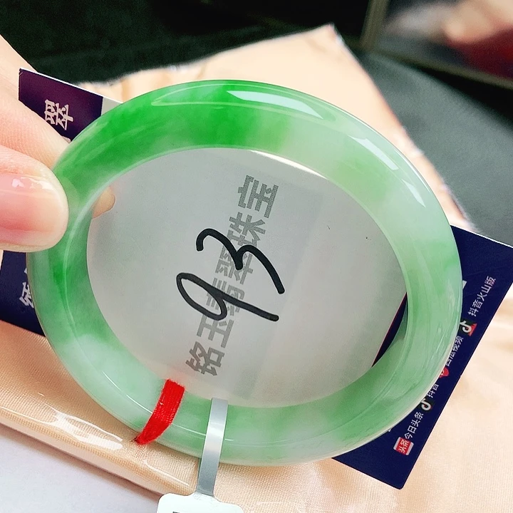 翡翠未镶嵌手镯缅甸天然a货翡翠手镯
