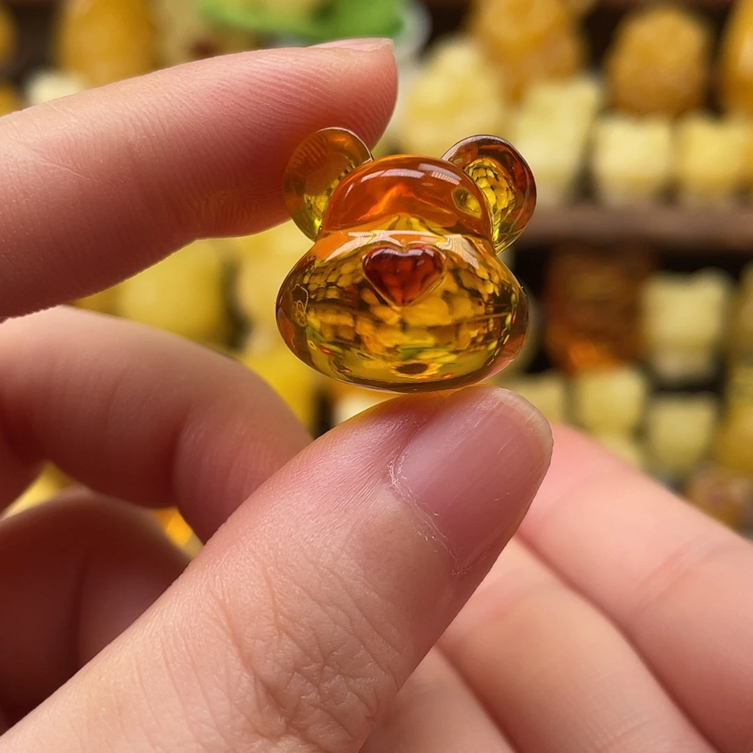 琥珀未镶嵌珠宝奇石