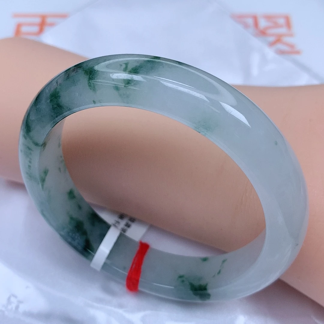 【闪购商品】未镶嵌手镯翡翠，57