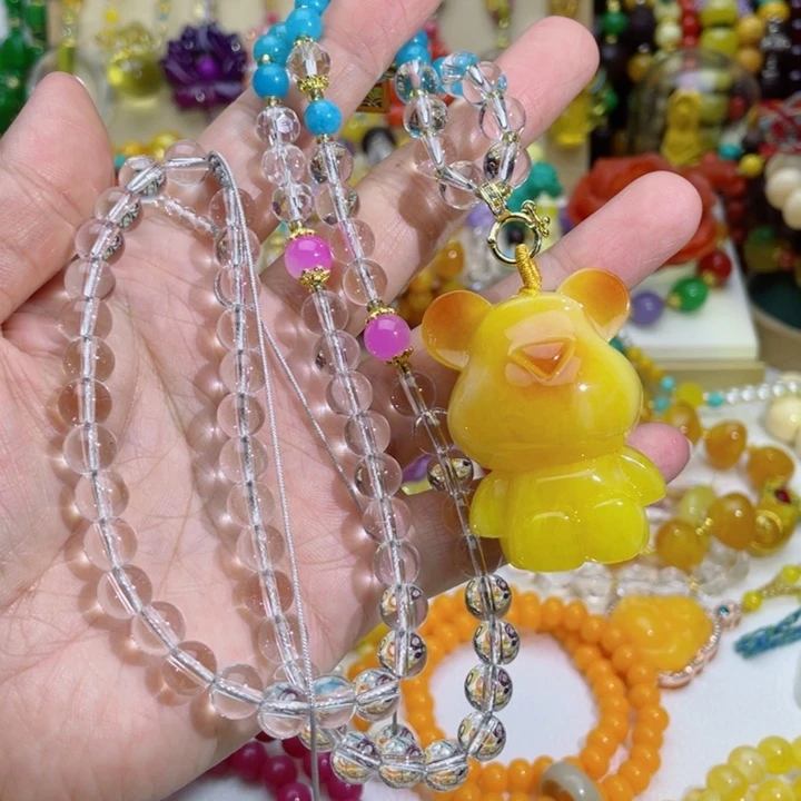 树脂制品49号小熊项链