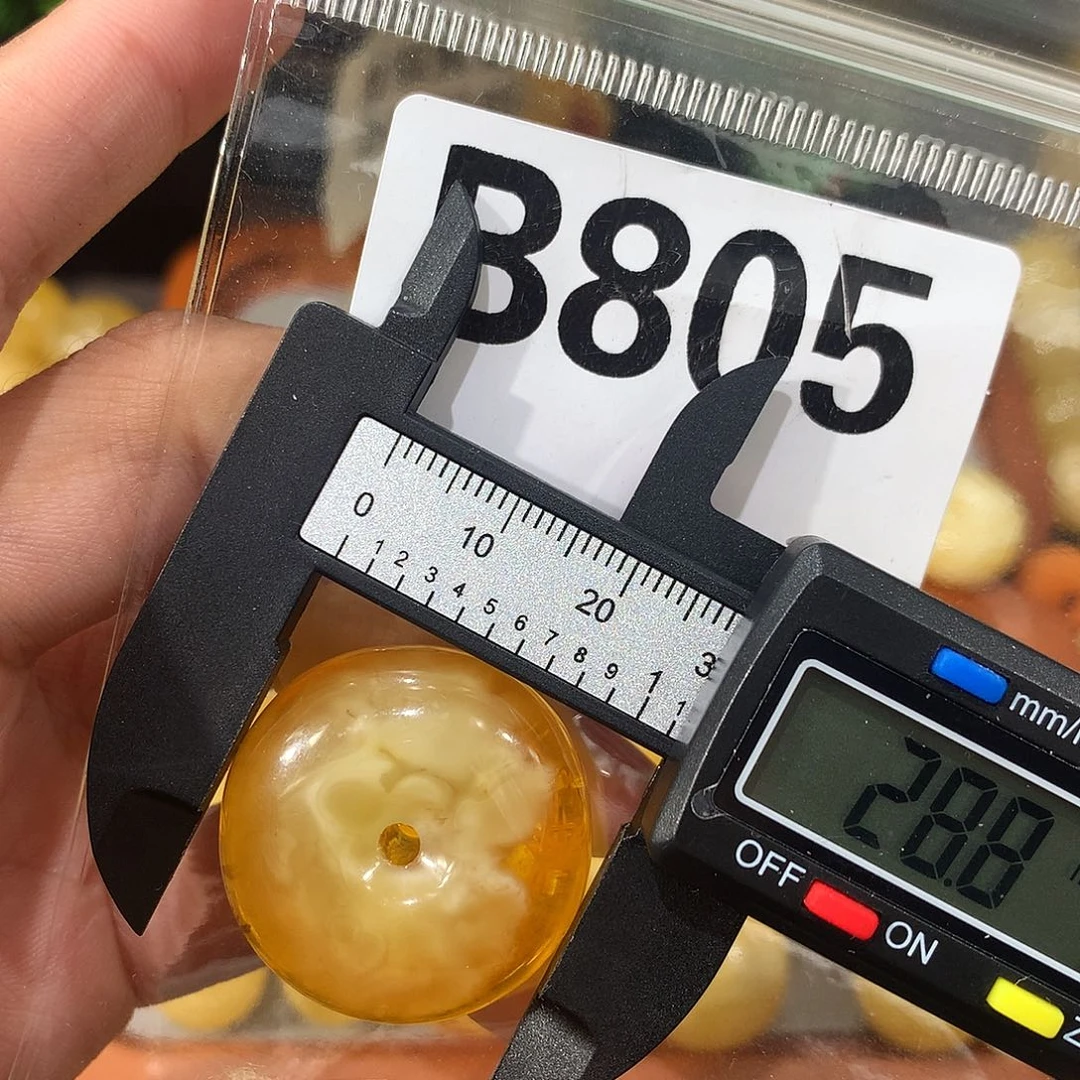 未镶嵌琥珀珠宝奇石