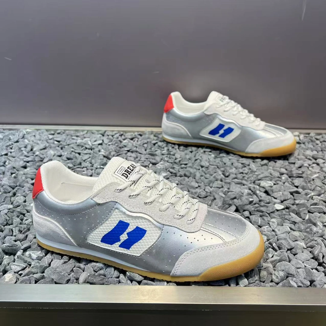 2025夏季新款低帮软底轻便透气网面板鞋韩版系带舒适百搭休闲男鞋