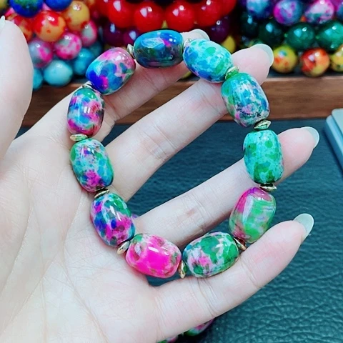 玛瑙未镶嵌手饰血灵草