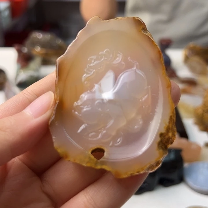 未镶嵌颈饰玛瑙/玉髓