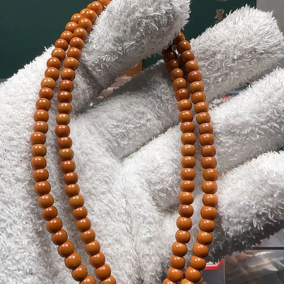 橄榄核吊坠5.1mm老挝核尖长串福利款微白