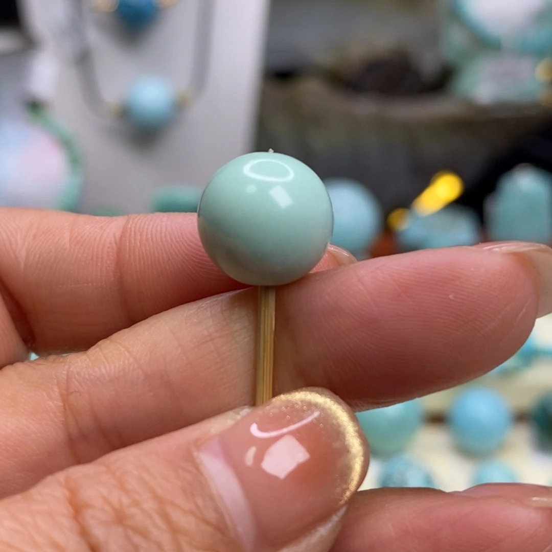 绿松石未镶嵌珠宝奇石11.7