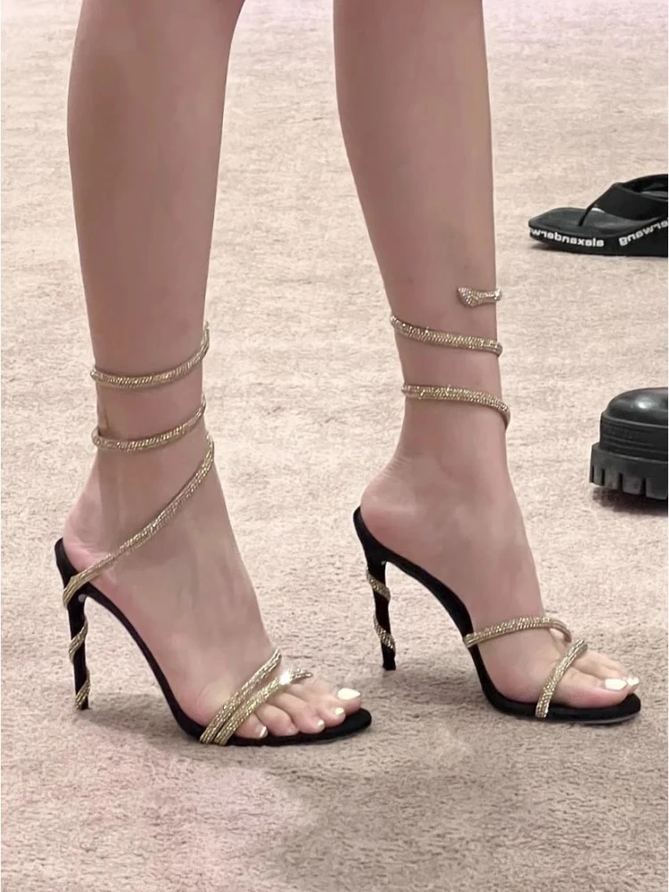 果子家~欧美新款蛇形缠绕金色水钻高跟鞋女性名媛绝美细跟凉鞋夏