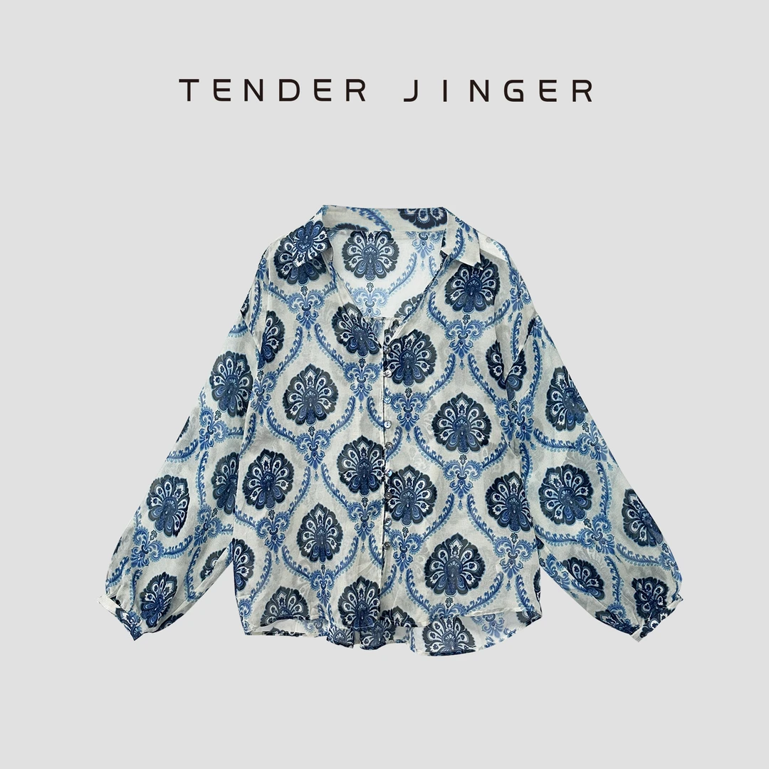 【特价NO退NO换】2024夏女休闲印花V领长袖衬衫T42KP77270