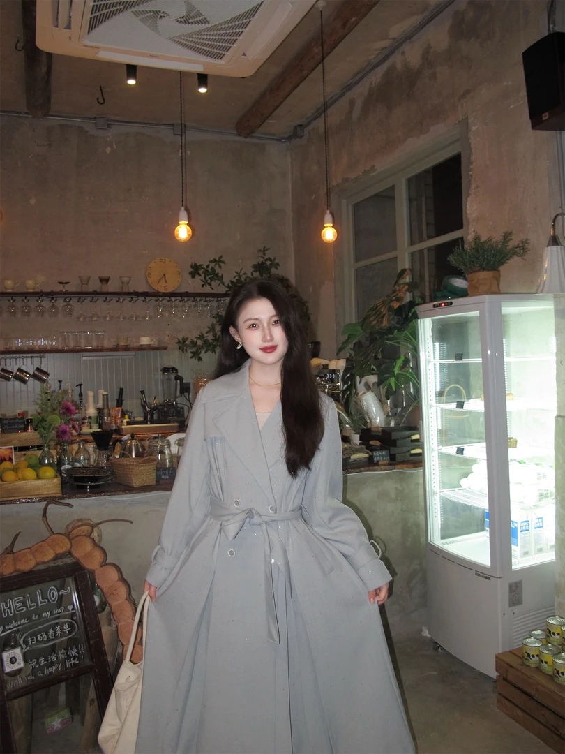 赵又真【长安街】复古英伦风浅色牛仔春秋双排扣翻领长款风衣外套