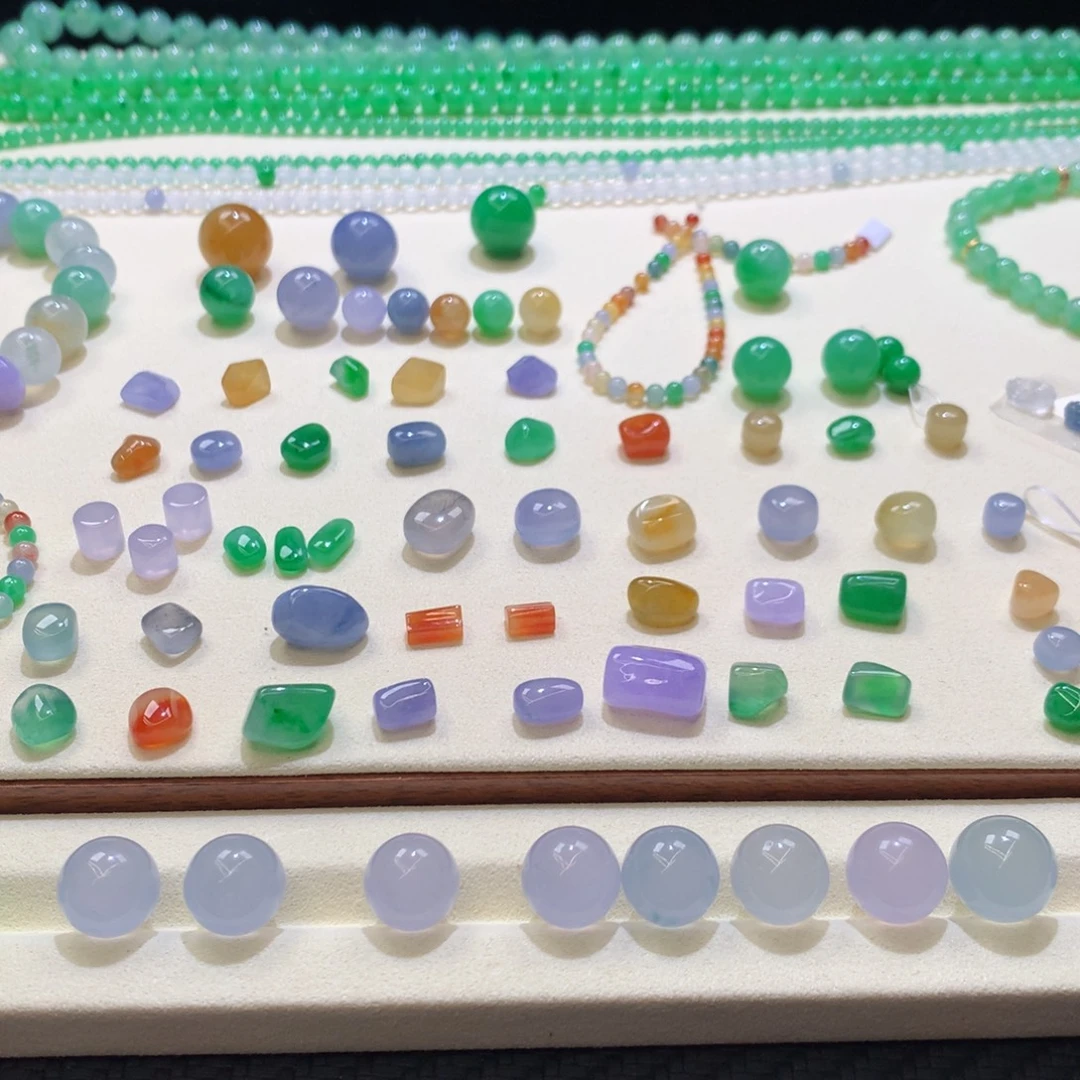 定制翡翠未镶嵌直播间商品