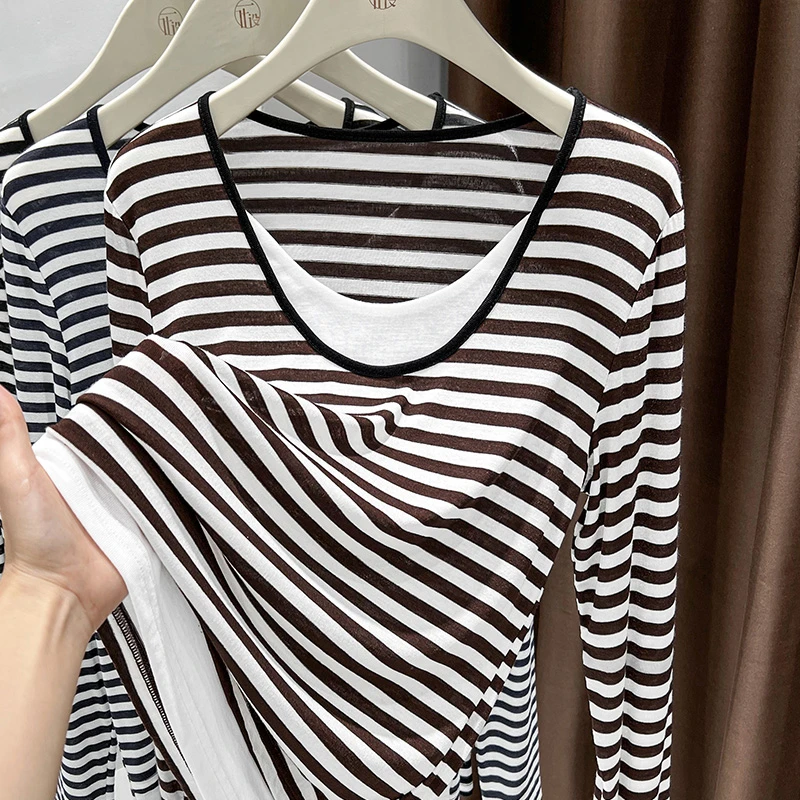 假两件撞色针织打底衫女长袖内搭条纹显瘦t恤春秋款套头时尚上衣